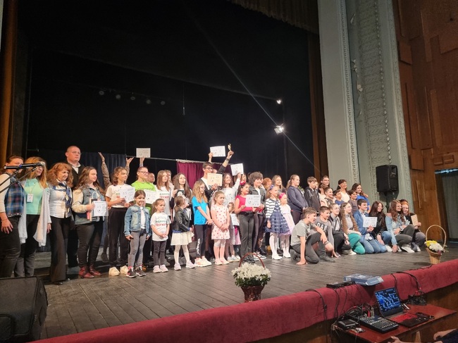 Община Разград: Танцова школа „Фортисимо“ към Творителница „Да Винчи“ в Исперих спечели „Гран При” от Осмия Национален фестивал „Театърът в движение”