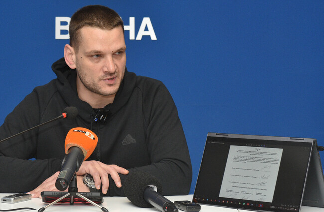 Пресконференция на блогъра Симон Милков - част първа