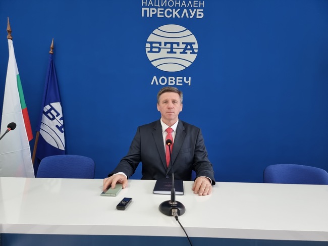 Пресконференция на народния представител Николай Дренчев