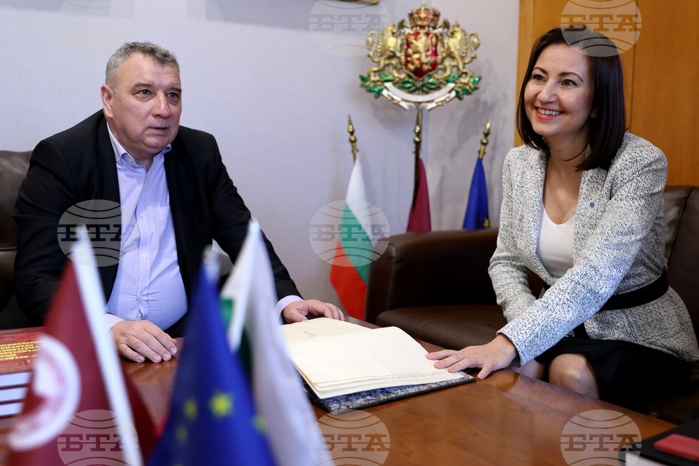 Университет за национално и световно стопанство (УНСС) - Илиана Иванова - визита