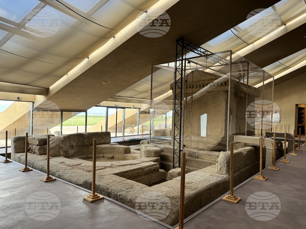 Казанлък - гробница Оструша