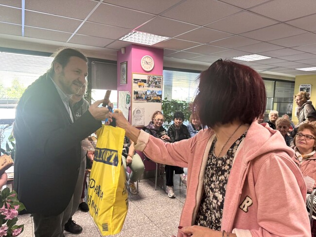 Район „Слатина“ реализира благотворителна великденска кампания за трета поредна година