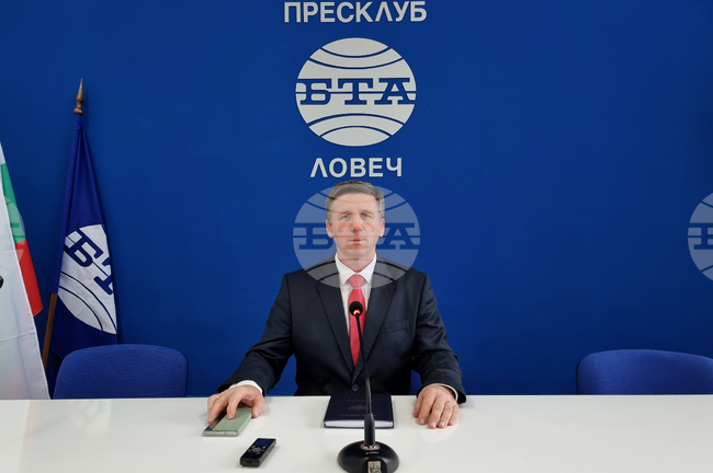 Национален пресклуб на БТА Ловеч - Николай Дренчев - пресконференция