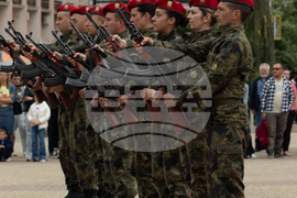 Казанлък - празник - военни