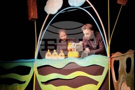 Видин - куклен театър - „Грозното патенце“ - премиера