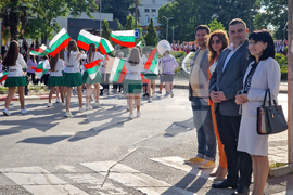 Петрич - международен детски конкурс "Южни слънца"