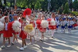 Петрич - международен детски конкурс "Южни слънца"