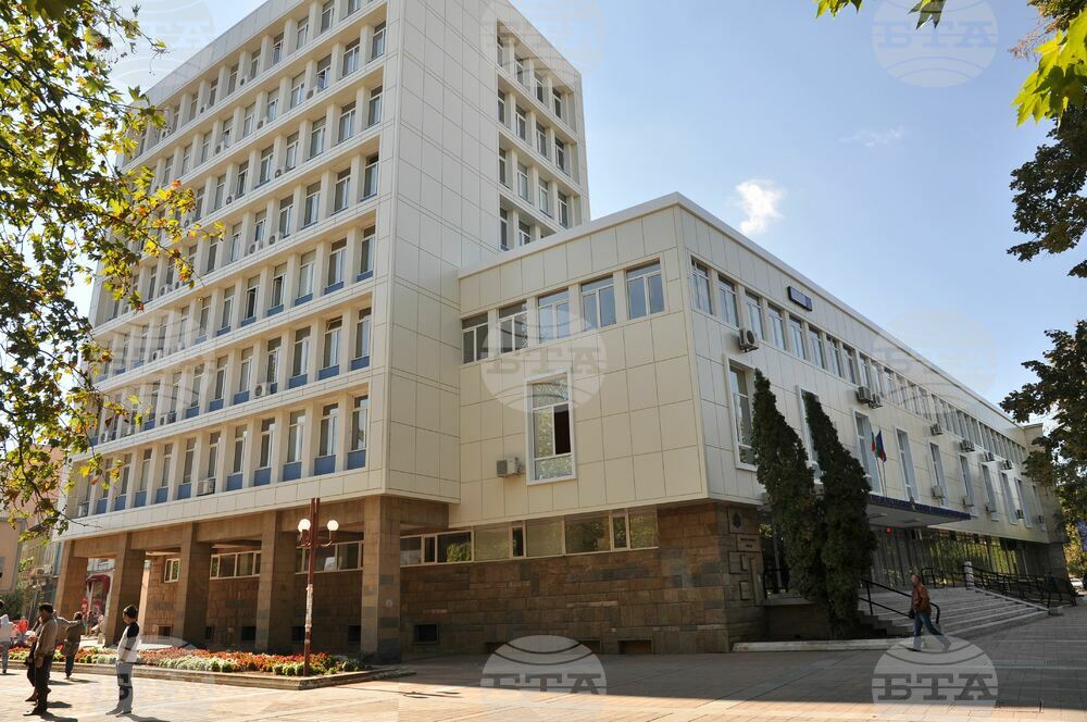 Областният управител на Монтана Ванина Вецина е поискала от кметовете в региона да информират за местата за настаняване