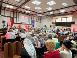 Снимка: Пресцентър БСП -  Корнелия Нинова откри кампанията на "БСП за България" в Благоевград. 