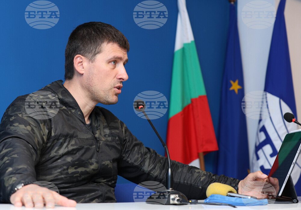 Национален пресклуб на БТА Варна - Ивелин Михайлов - пресконференция