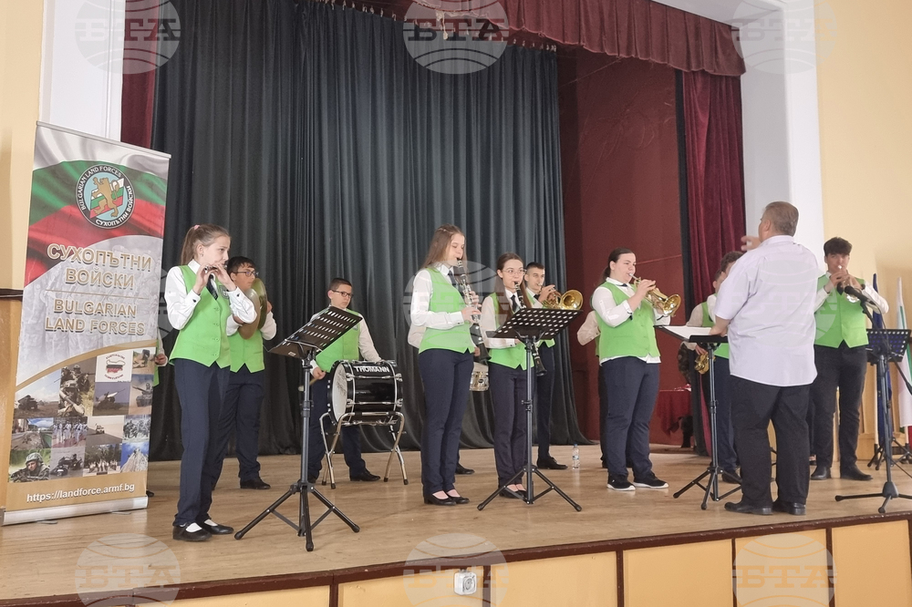 Плевен - военнослужещи - празник