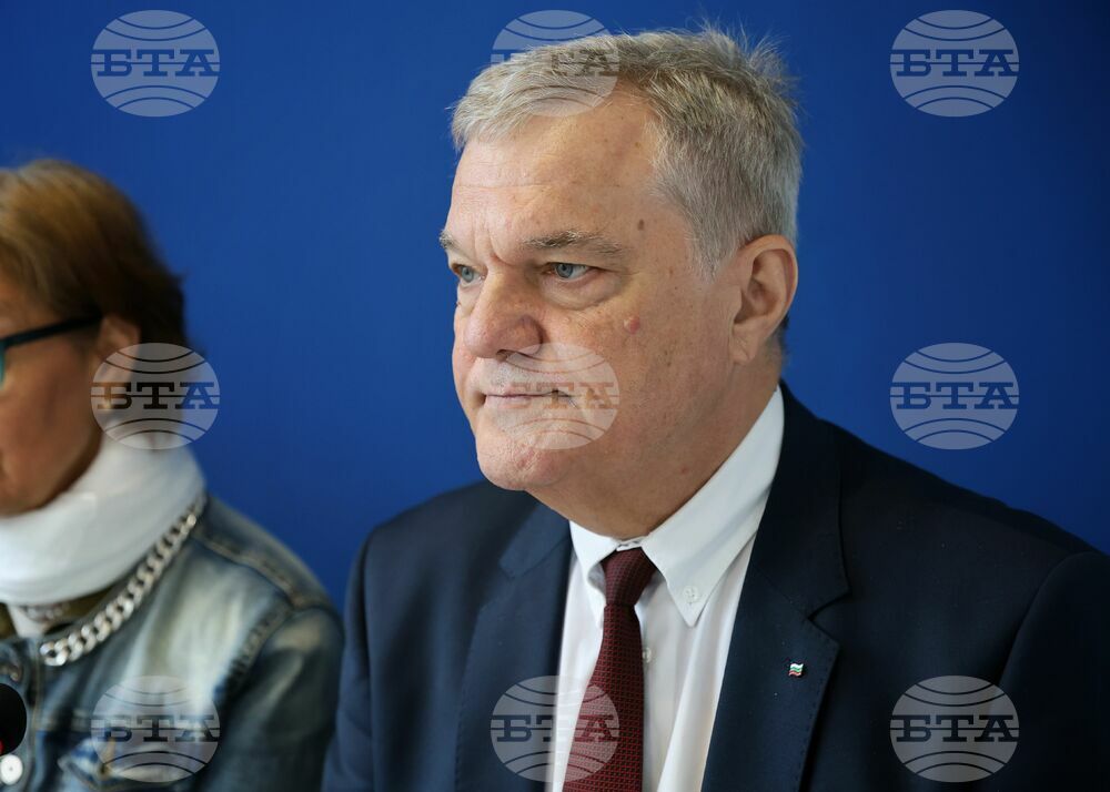 Румен Петков ще води листата на коалиция "Левицата" в Бургас за парламентарните избори