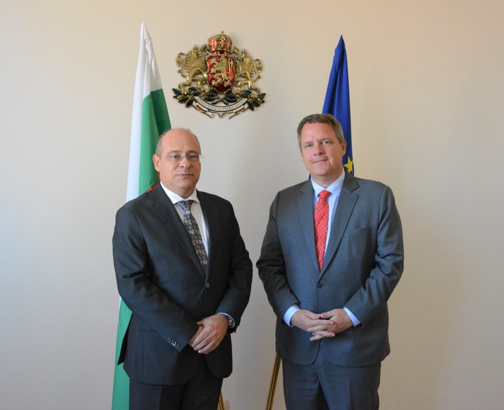 Вицепремиерът Лазаров се срещна с представителя на Световната банка за България Лесе Мелгард