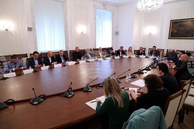 Народно събрание - Комисия по икономическа политика и иновации - заседание