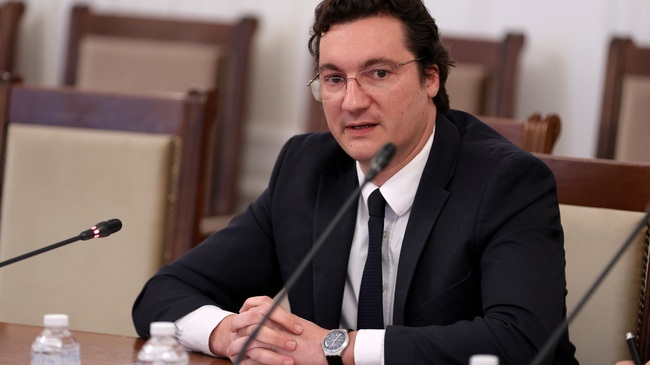 Former Presidential Secretary for Legal affairs Zarkov: Bulgaria Cannot Unilaterally Determine Euro Introduction Date