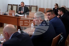 Парламент - Комисия по отбрана - заседание