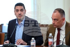 Парламент - Комисия по отбрана - заседание