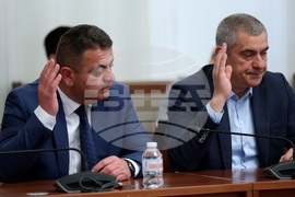 Парламент - Комисия по отбрана - заседание