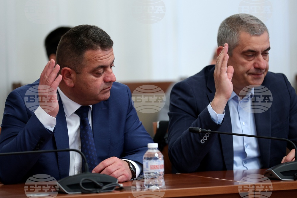 Парламент - Комисия по отбрана - заседание