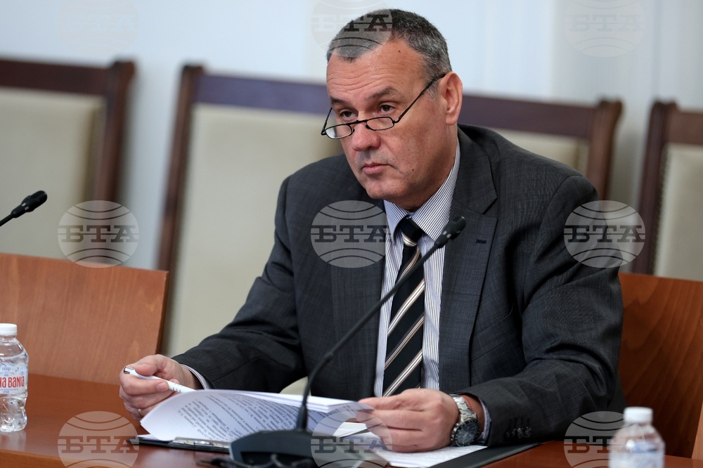 Парламент - Комисия по отбрана - заседание