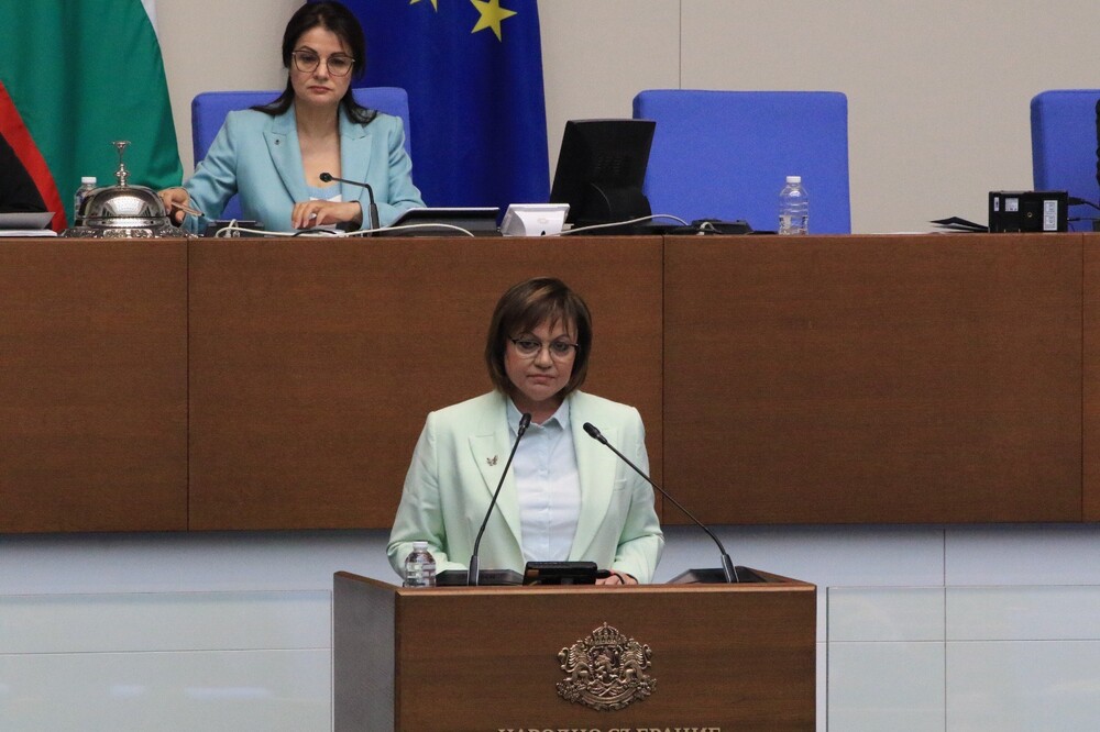 Корнелия Нинова: Ние останахме единствената алтернатива, която не се прегърна с мафията