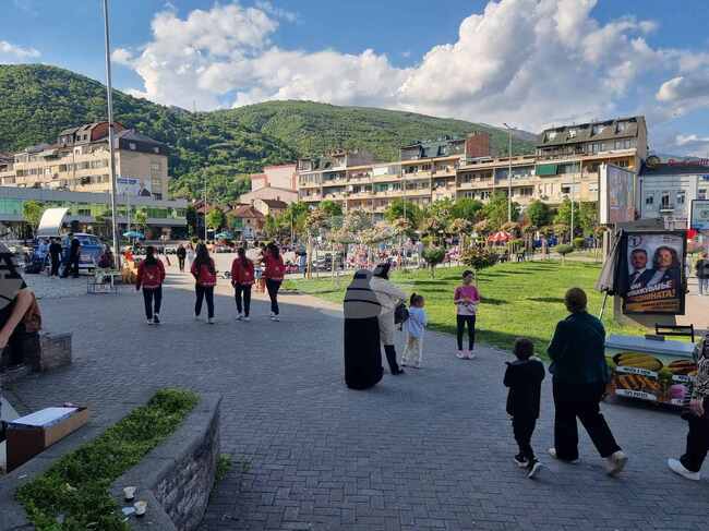 Мемориален парк ще бъде изграден на мястото на изгорялата през 2021 г. модулна болница в Тетово, където загинаха 14 ковид болни