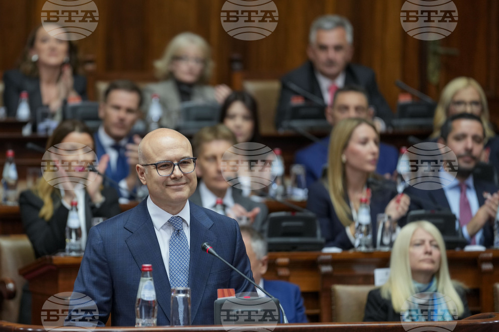 Сръбският парламент одобри новото правителство. Министрите положиха клетви