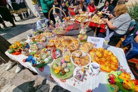 Село Извор - „Червен, червен Великден" - конкурс