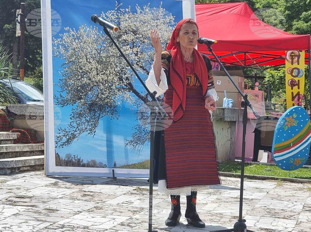 Село Извор - „Червен, червен Великден" - конкурс