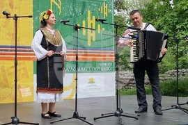 Перник - фолклорен конкурс „Гласове и мелодии от Пернишко“