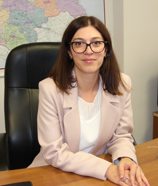 Заместник-министър Десислава Георгиева: Създаваме специален регистър, за да контролираме регистрацията на професионалните домоуправители