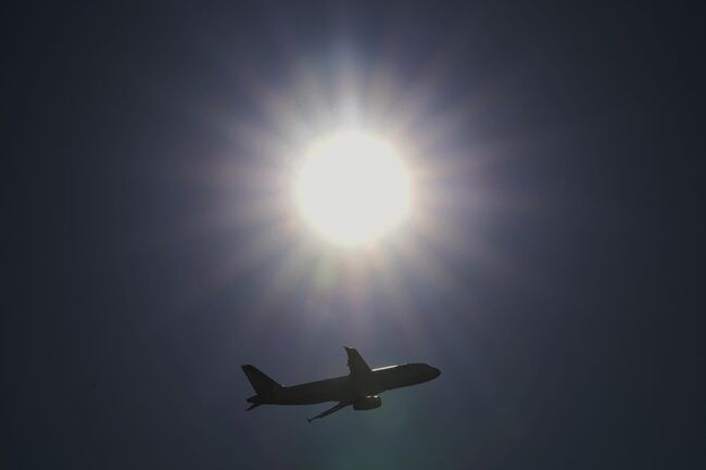 В Белгия са обявени стачни действия на служителите в обществения и въздушния транспорт, предупреждават от Министерството на външните работи