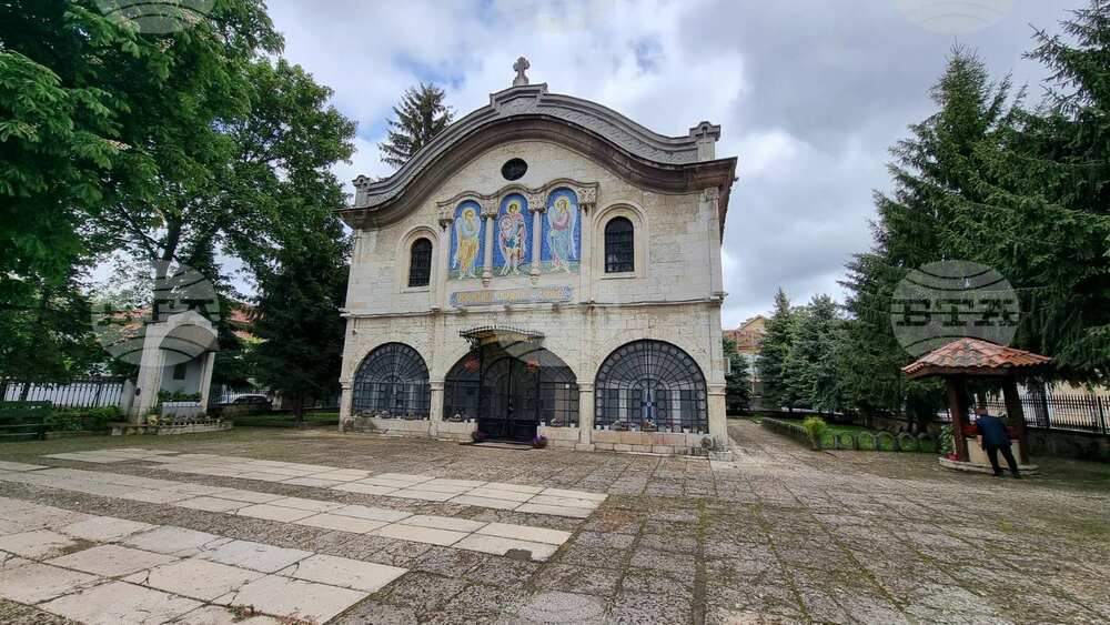 Архиерейският наместник на Добричката духовна околия ще води богослуженията в храм "Св. Георги" на Велики четвъртък