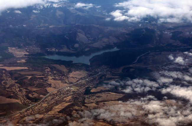 Министър Манол Генов промени месечния график за ползване на водите на язовир „Студена“, обемът не трябва да надвишава 24,20 млн. кубика