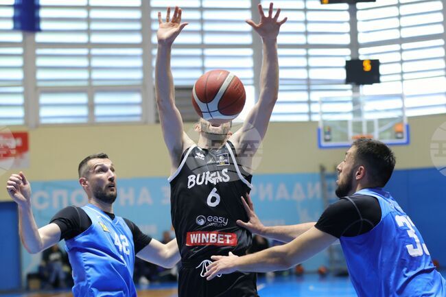 Баскетбол - Левски - Черноморец