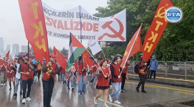 Многохилядно шествие по повод 1 май в Анкара