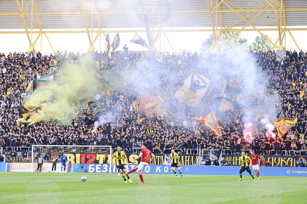 Пловдив - футбол - „Ботев“ (Пловдив) - ЦСКА (София)