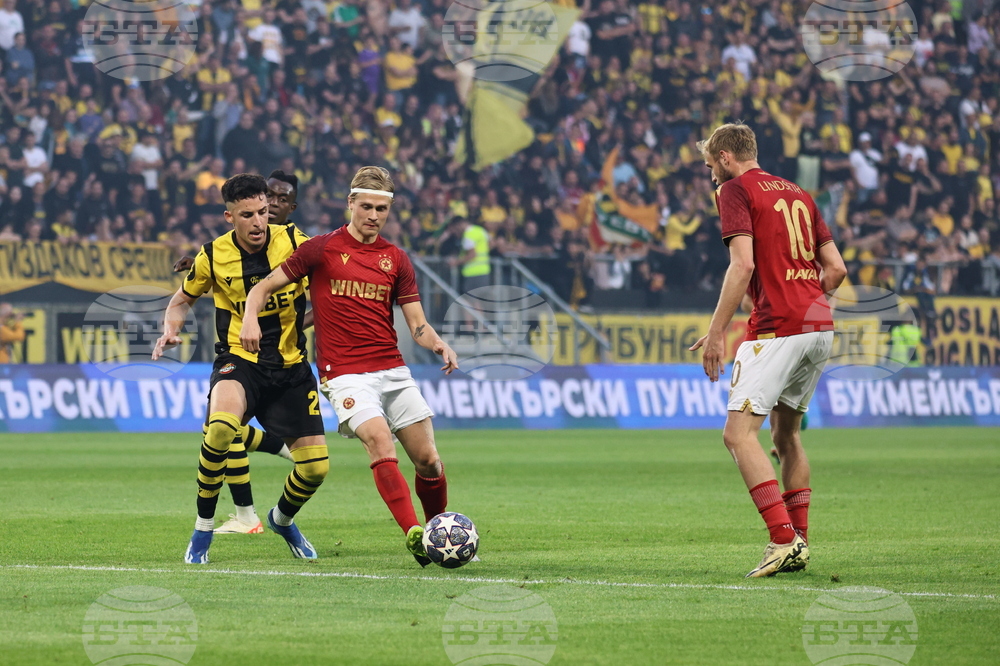 Пловдив - футбол - „Ботев“ (Пловдив) - ЦСКА (София)