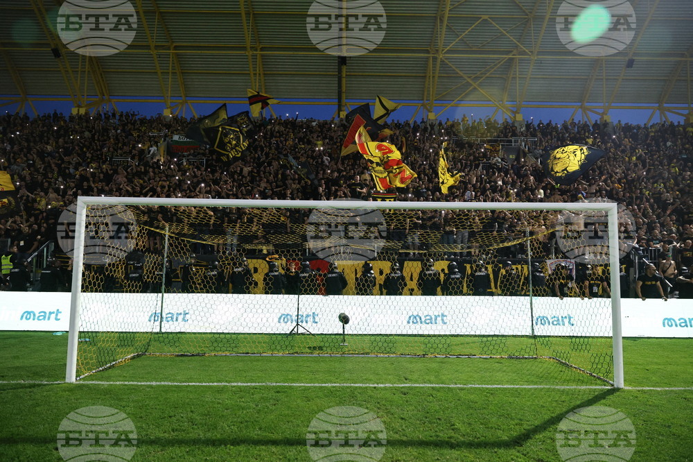 Пловдив - футбол - „Ботев“ (Пловдив) - ЦСКА (София)