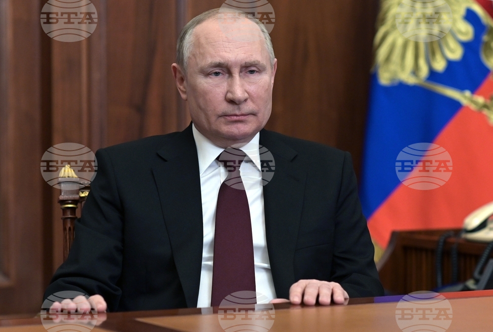 Путин разпореди руските сили за стратегическо възпиране да бъдат поставени в "специален режим на носене на бойно дежурство", съобщи ТАСС