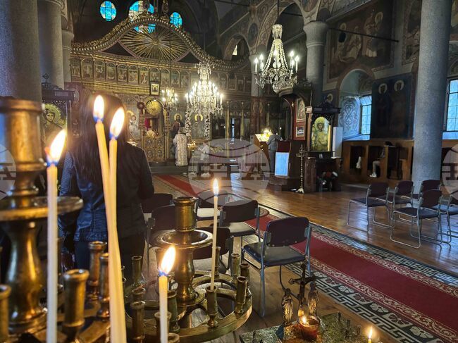 Казанлък - Велики Четвъртък - литургия 