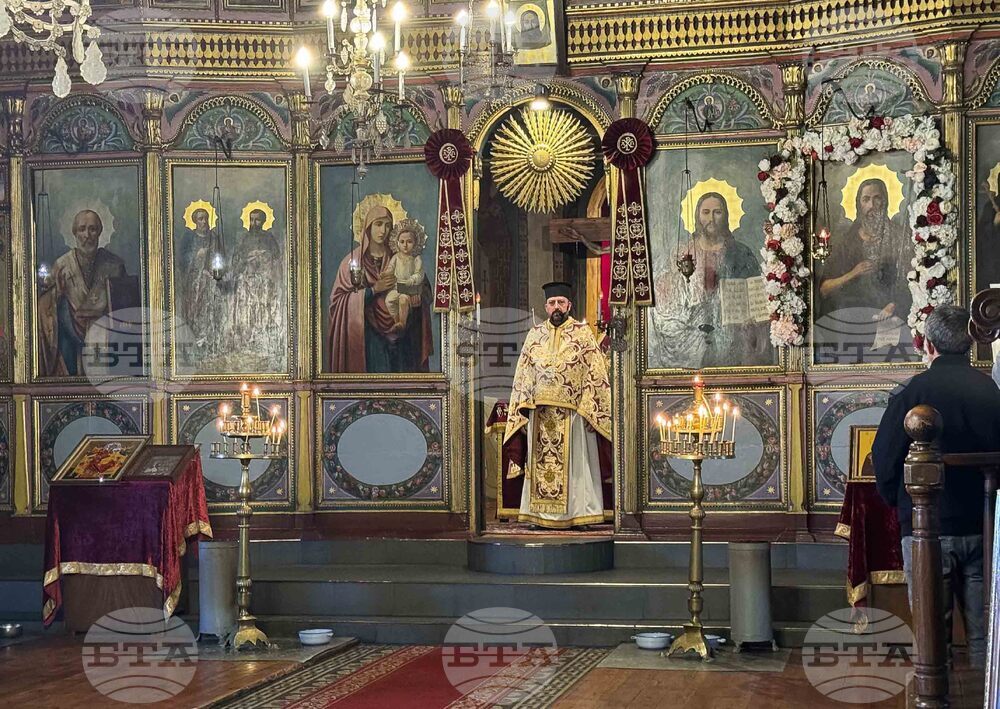 Казанлък - Велики Четвъртък - литургия