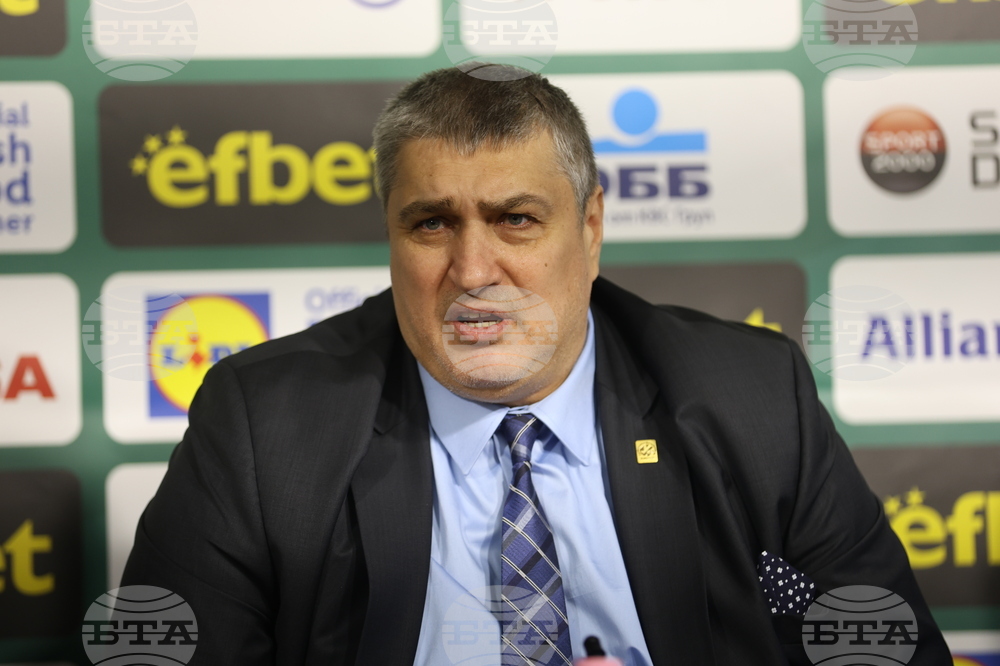 Волейбол - национален отбор - пресконференция - Любомир Ганев