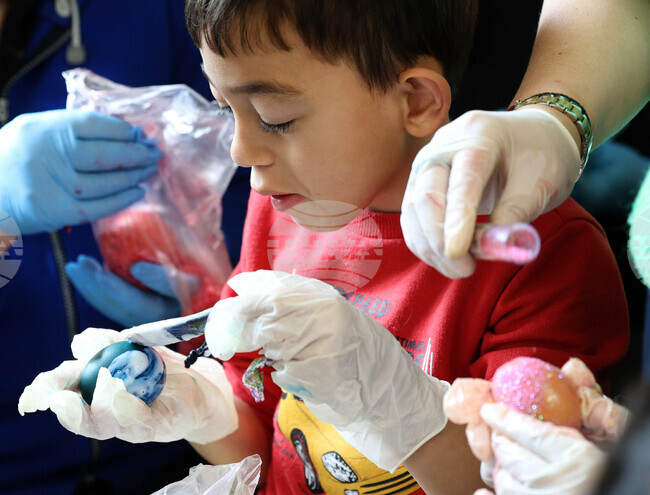 Благотворителен Великденски базар