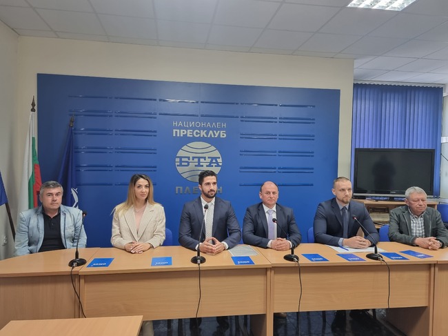 Пресконференция на Политическа коалиция "Синя България" в Плевен