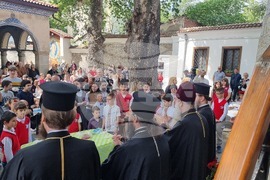 Пловдив - Велики четвъртък - боядисване на яйца