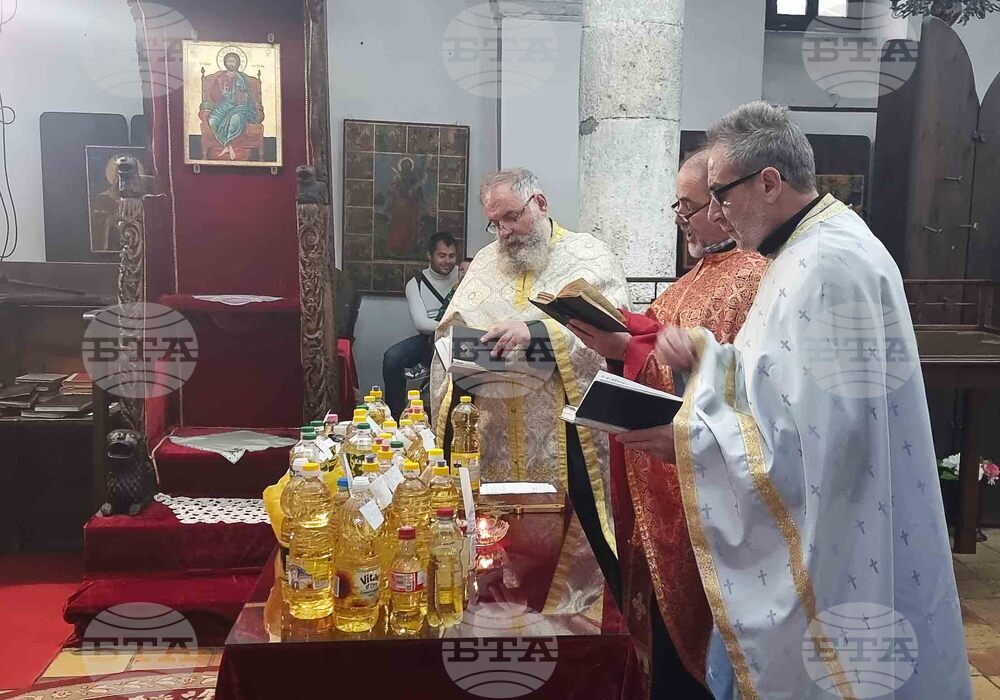 Плевен - Велики четвъртък - литургия