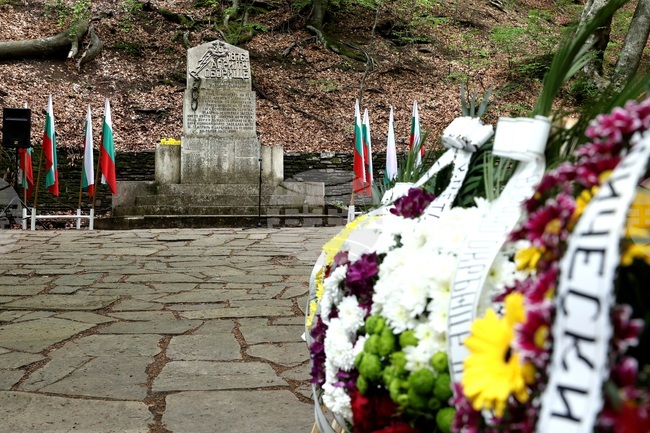 С всенародно поклонение - събор в местността Оборище ще бъде почетена 149-ата година от учредяването на Първото българско народно събрание