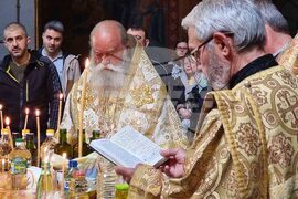 Ловеч - Велики четвъртък - литургия