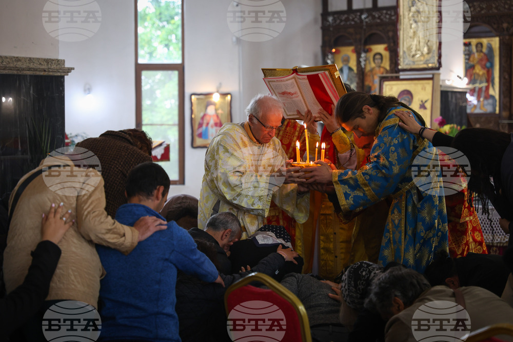 Бургас - храм „Св. Николай Чудотворец” - Велики четвъртък